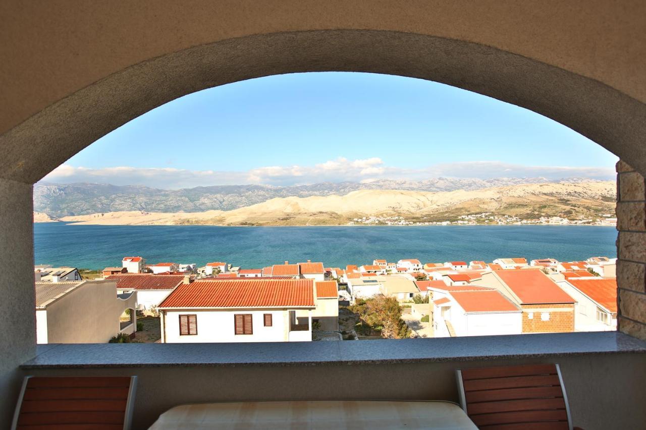 Apartman Branko Pag Town Exterior photo