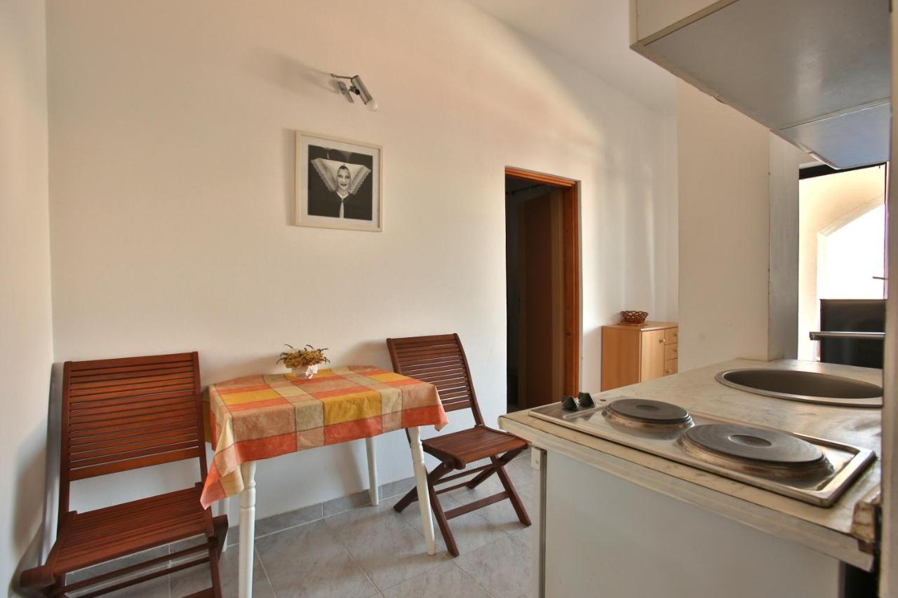 Apartman Branko Pag Town Exterior photo